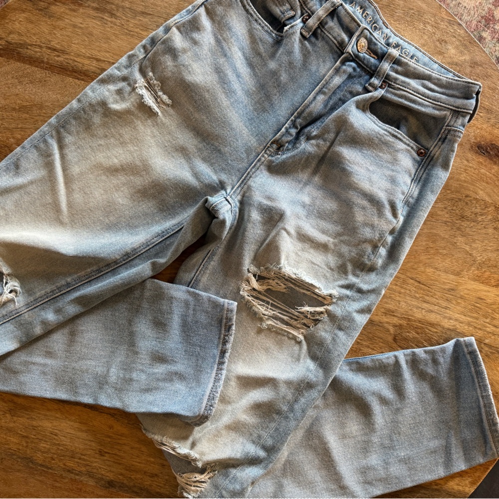 American Eagle Mom Jean Size 00